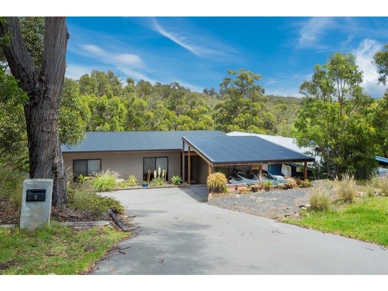 43 Sapphire Cres, Merimbula NSW 2548