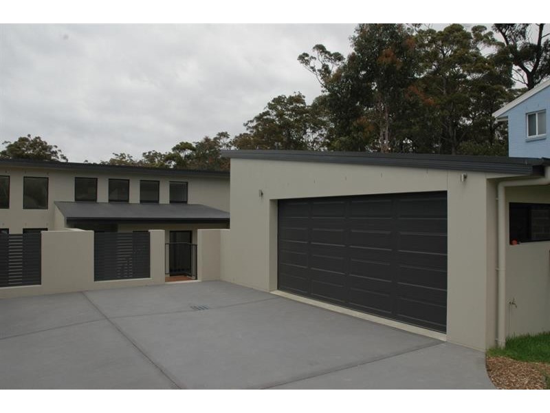 2/28A Elizabeth  Pde, Tura Beach NSW 2548