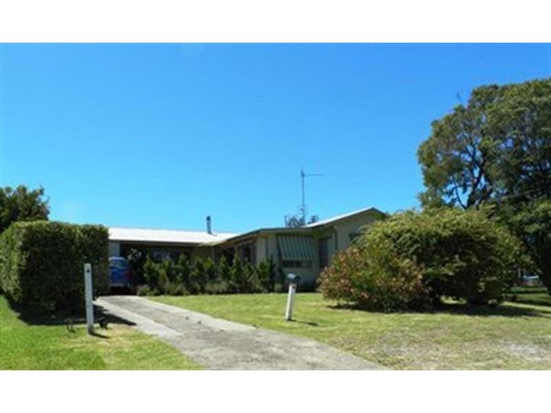 4 Hill  St, Merimbula NSW 2548