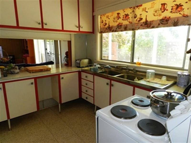 4 Hill  St, Merimbula NSW 2548