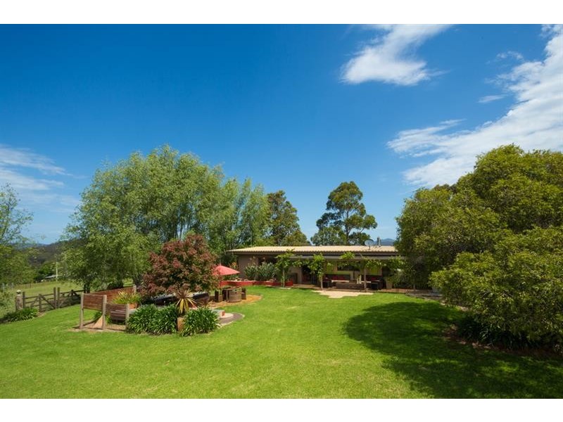 51 Mcgraths Rd, Lochiel NSW 2549