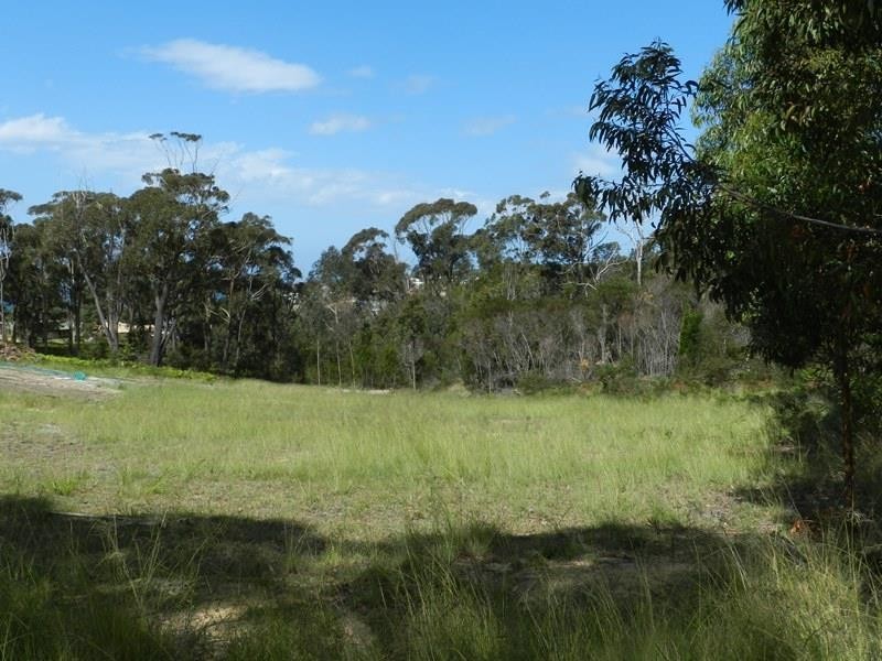 10 Kangaroo Run, Tura Beach NSW 2548