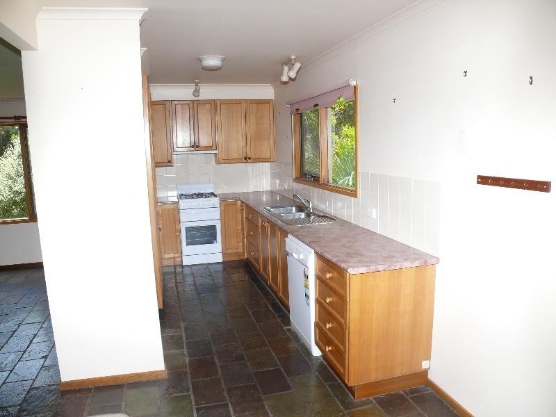 12 Berrambool Dr, Merimbula NSW 2548
