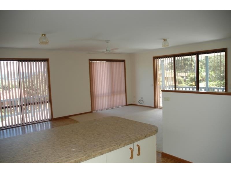 30 Idlewilde Cct, Pambula NSW 2549