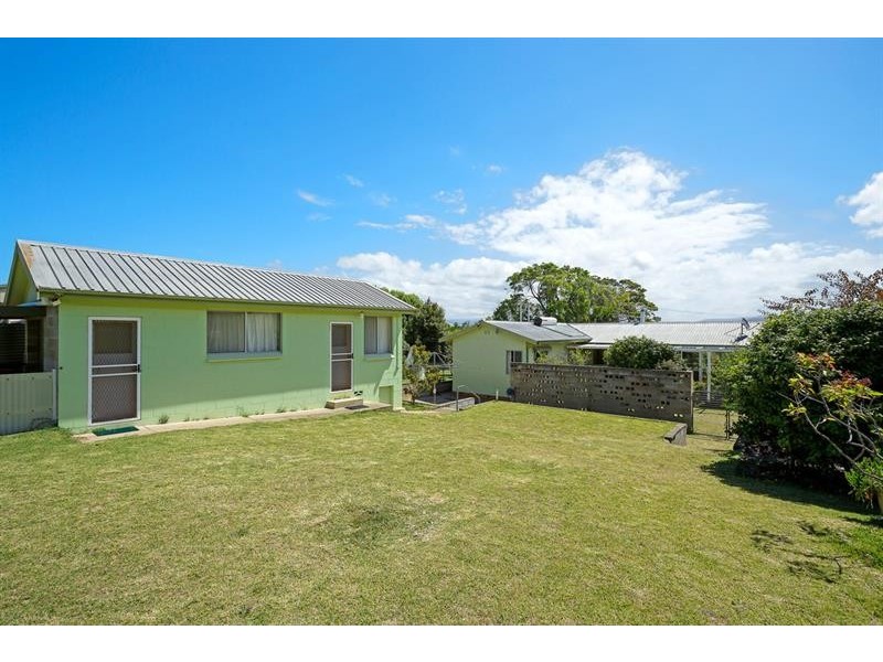 4 Hill St, Merimbula NSW 2548