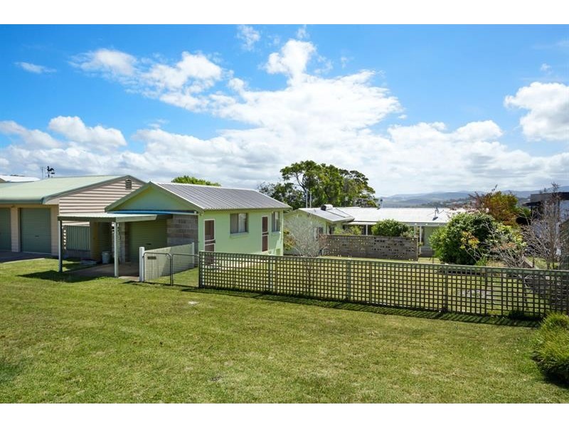 4 Hill St, Merimbula NSW 2548