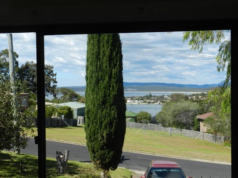 53 Lakeview Ave, Merimbula NSW 2548