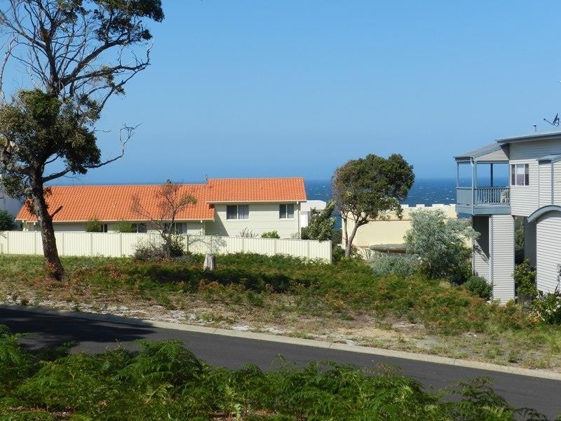 3 Casey Jayne Ct, Tura Beach NSW 2548