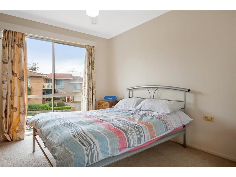 5/3-5 Yarrawood Ave, Berrambool NSW 2548