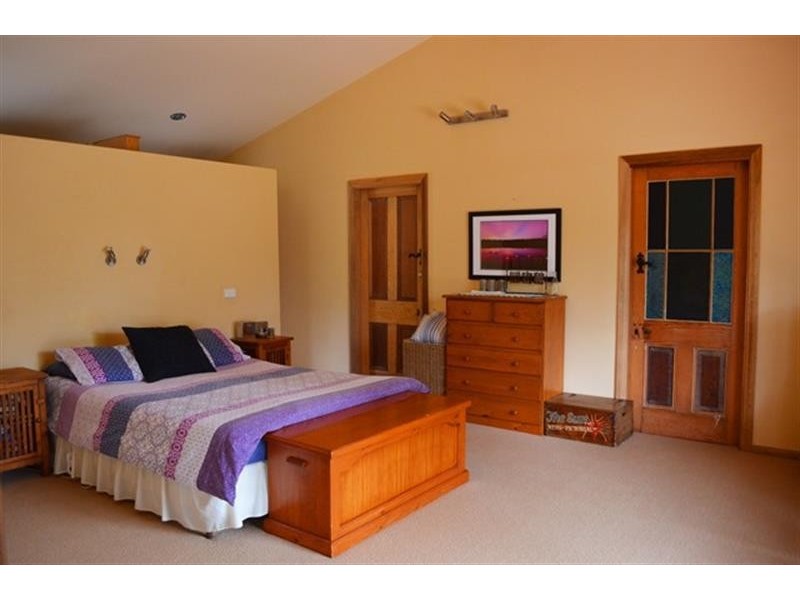 86 Wolumla Peak Rd, Lochiel NSW 2549