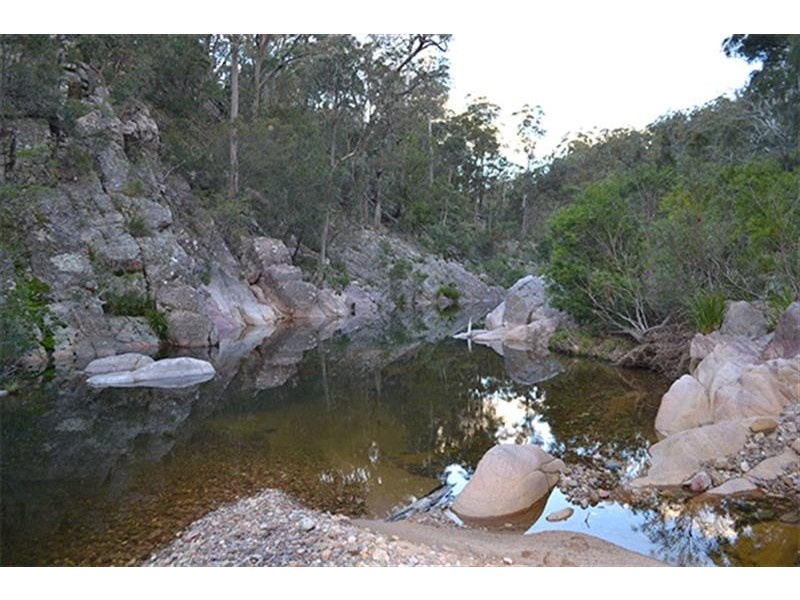 86 Wolumla Peak Rd, Lochiel NSW 2549