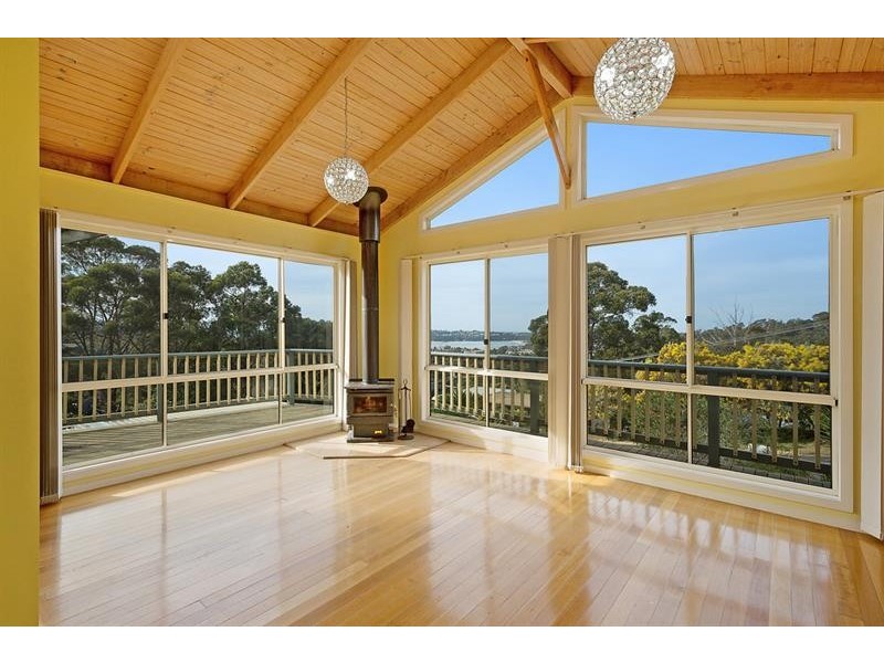 7 Sapphire  Cct, Merimbula NSW 2548