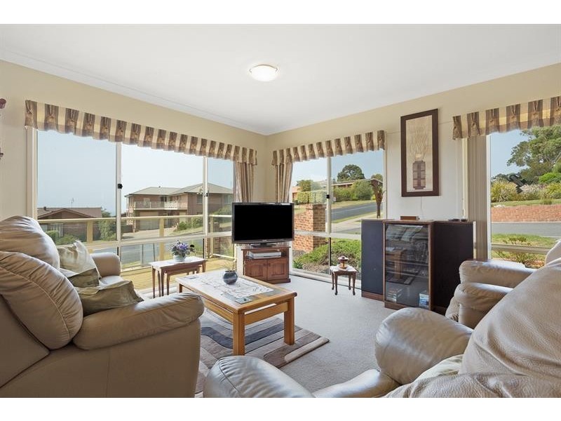 20/1B Golf  Cct, Tura Beach NSW 2548