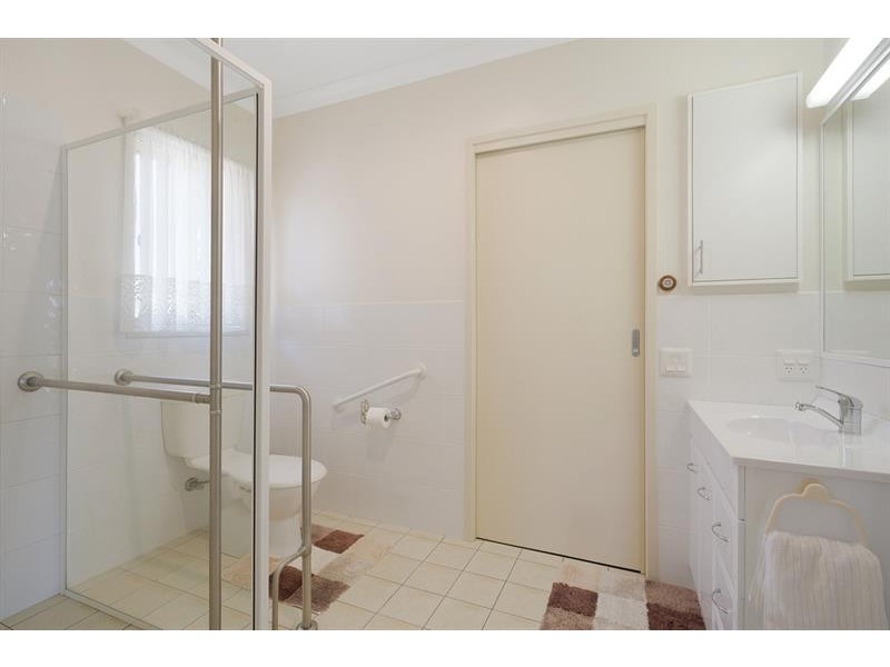20/1B Golf  Cct, Tura Beach NSW 2548