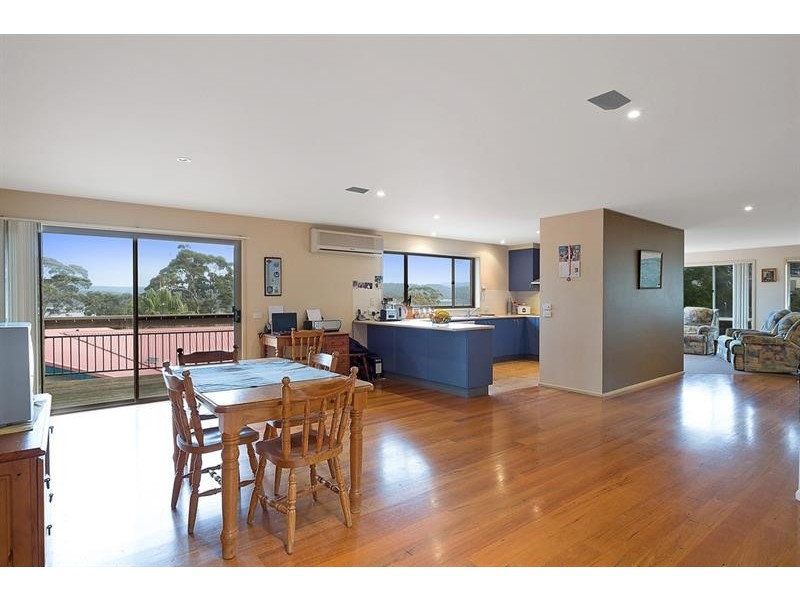 9 Tern Cl, Merimbula NSW 2548
