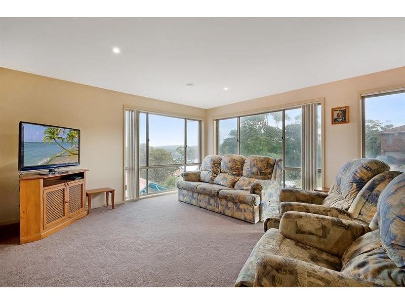 9 Tern Cl, Merimbula NSW 2548