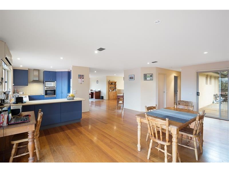 9 Tern Cl, Merimbula NSW 2548