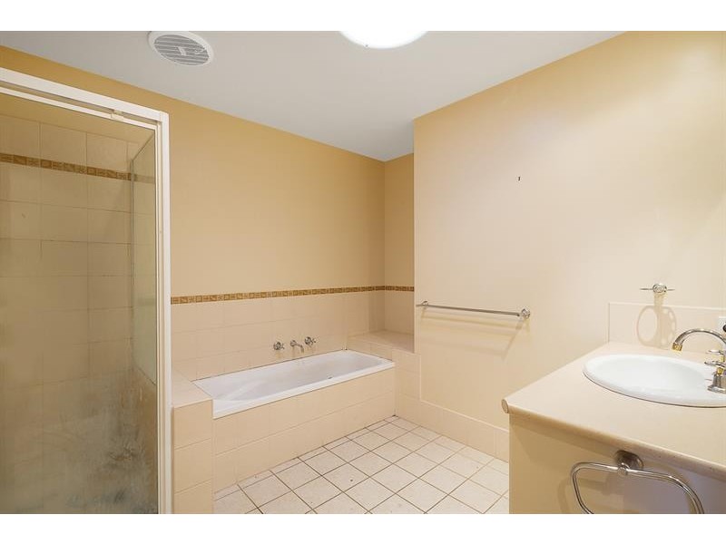 9 Tern Cl, Merimbula NSW 2548