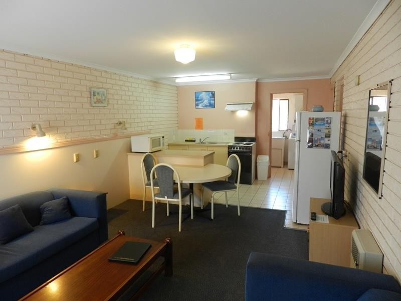 18/68 Arthur Kaine Dr, Merimbula NSW 2548