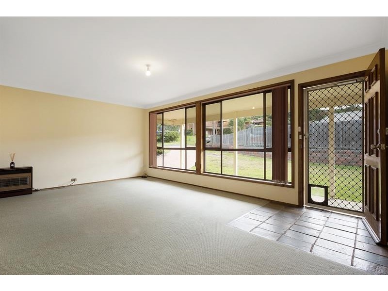 18 Yarrawood Ave, Berrambool NSW 2548