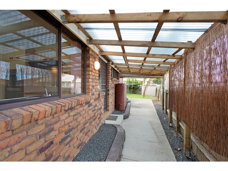 18 Yarrawood Ave, Berrambool NSW 2548