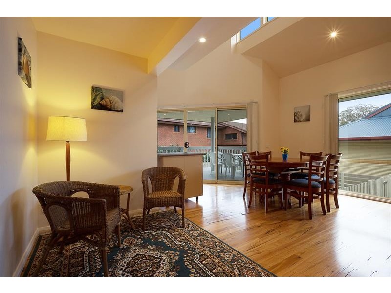 7C Surf Cir, Tura Beach NSW 2548