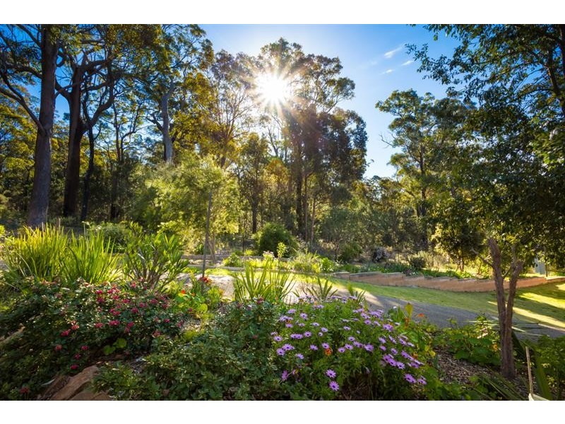 37 Golf Cct, Tura Beach NSW 2548