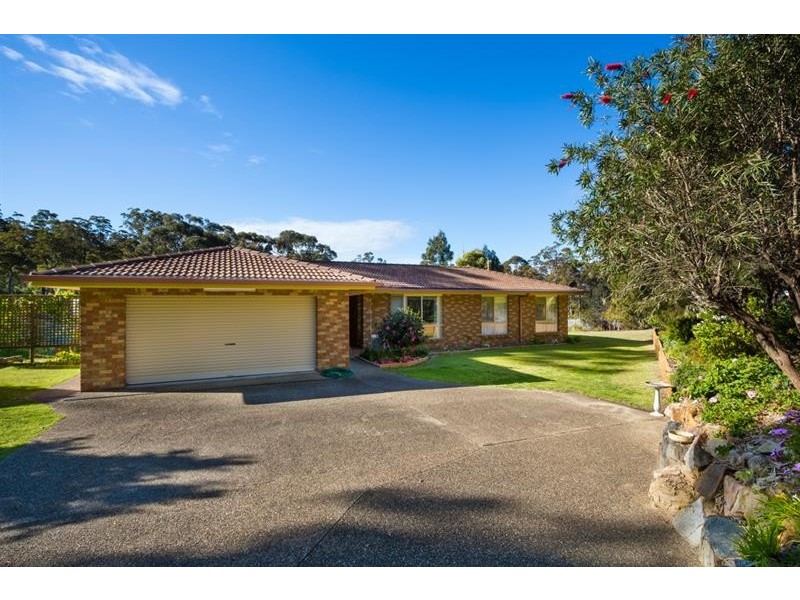 37 Golf Cct, Tura Beach NSW 2548