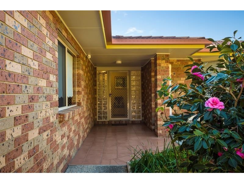 37 Golf Cct, Tura Beach NSW 2548