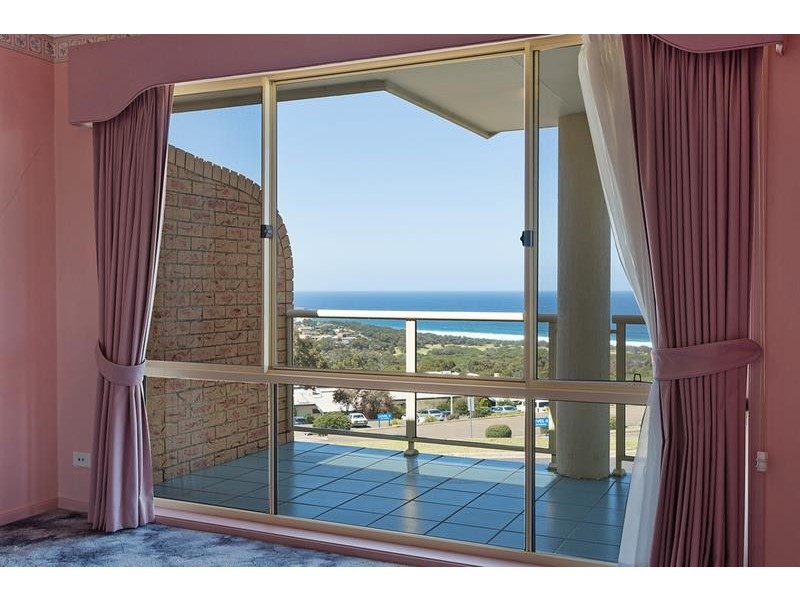 3/8 The Fairway -, Tura Beach NSW 2548