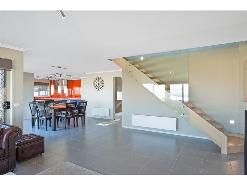 83 Headland Dr, Tura Beach NSW 2548