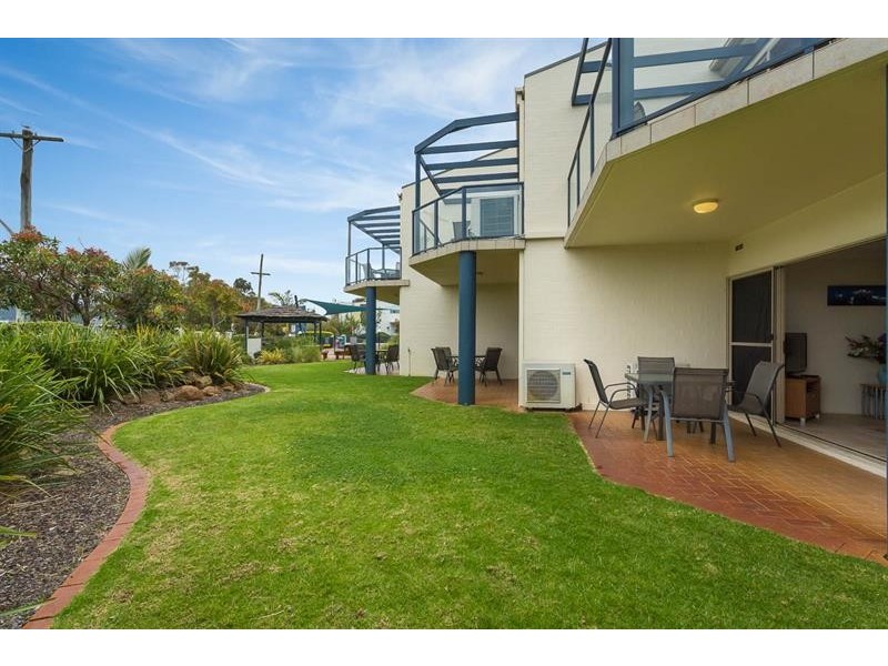1/62 Fishpen Rd, Merimbula NSW 2548