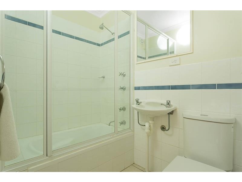 1/62 Fishpen Rd, Merimbula NSW 2548