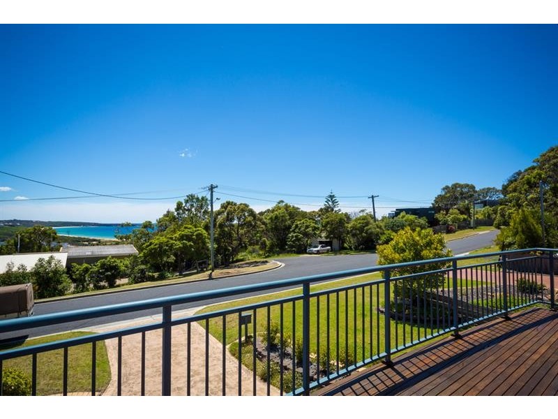 10a Lakeview Ave, Merimbula NSW 2548