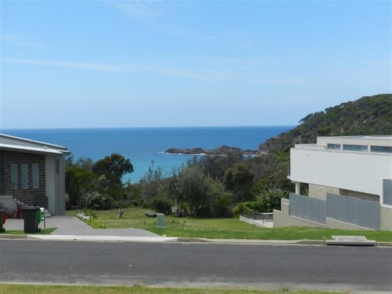 25 Dolphin Cove -, Tura Beach NSW 2548
