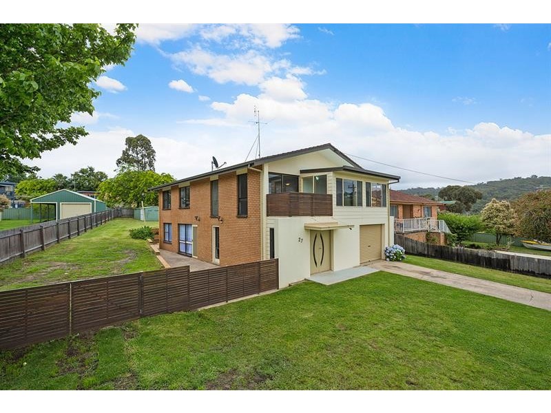 27 Kowara Cres, Merimbula NSW 2548