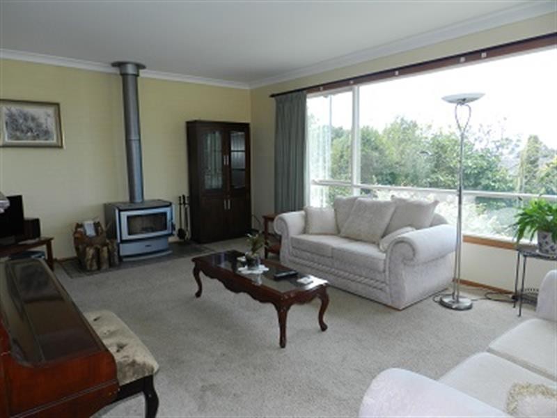 17 Imlay St, Merimbula NSW 2548