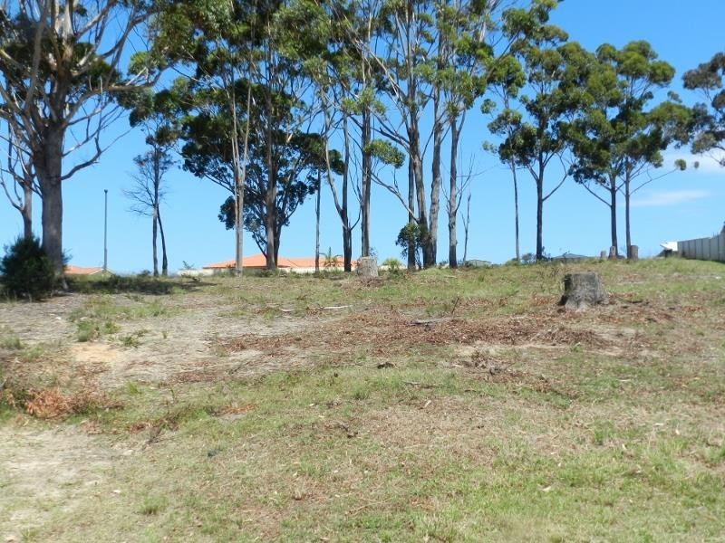 4 The Dress Cir, Tura Beach NSW 2548