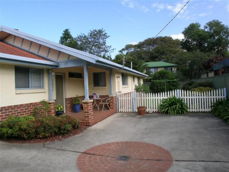 2/49 Tall Timbers Rd, Wamberal NSW 2260