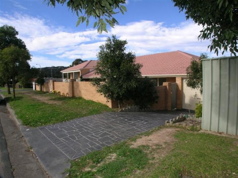 3/1 Aurora Pl, Bateau Bay NSW 2261