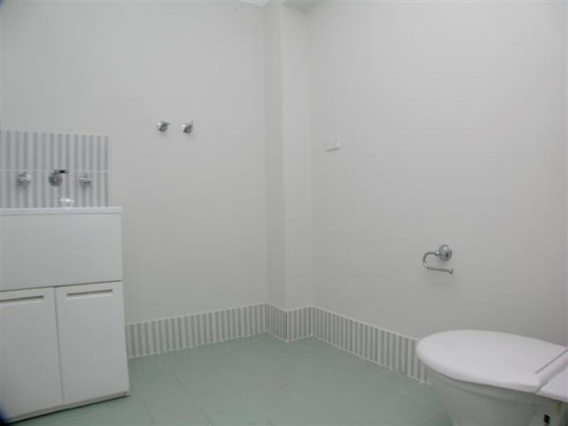3/27 Aurora Pl, Bateau Bay NSW 2261