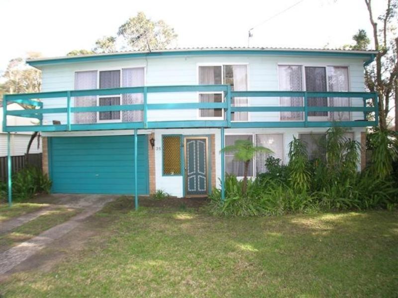 Berkeley Vale NSW 2261