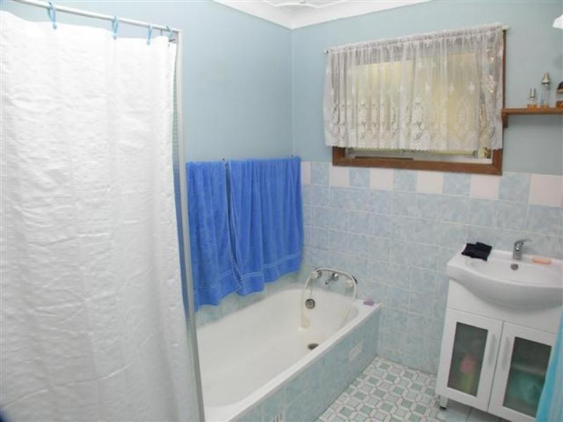 Berkeley Vale NSW 2261