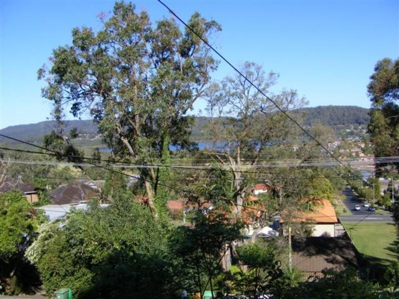 42 Lushington St, East Gosford NSW 2250