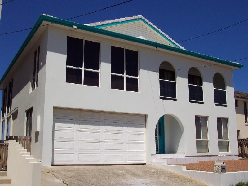 19 Curtis Pde, The Entrance North NSW 2261