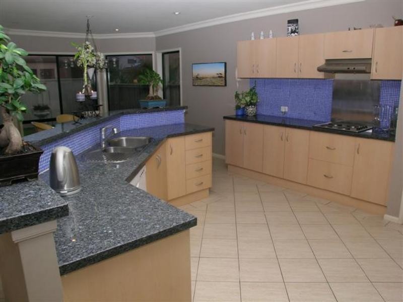 24 Wilfred Barrett Dr, The Entrance North NSW 2261