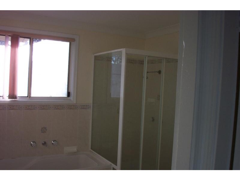 2/28 Wallarah  Rd, Gorokan NSW 2263