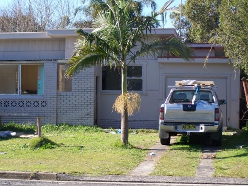 14 Nirvana St, Long Jetty NSW 2261