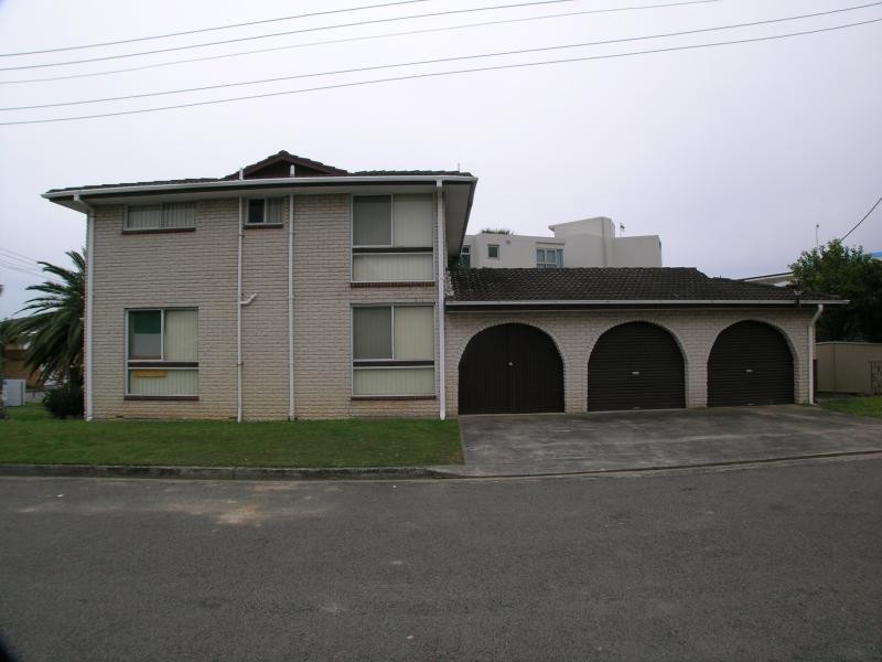 3 Richard  St, The Entrance NSW 2261