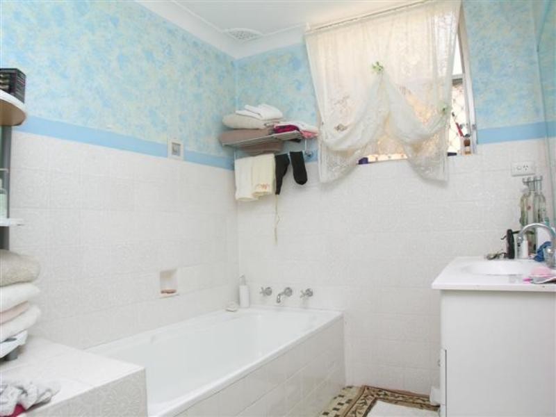 2/14-18 Ocean  Pde, The Entrance NSW 2261